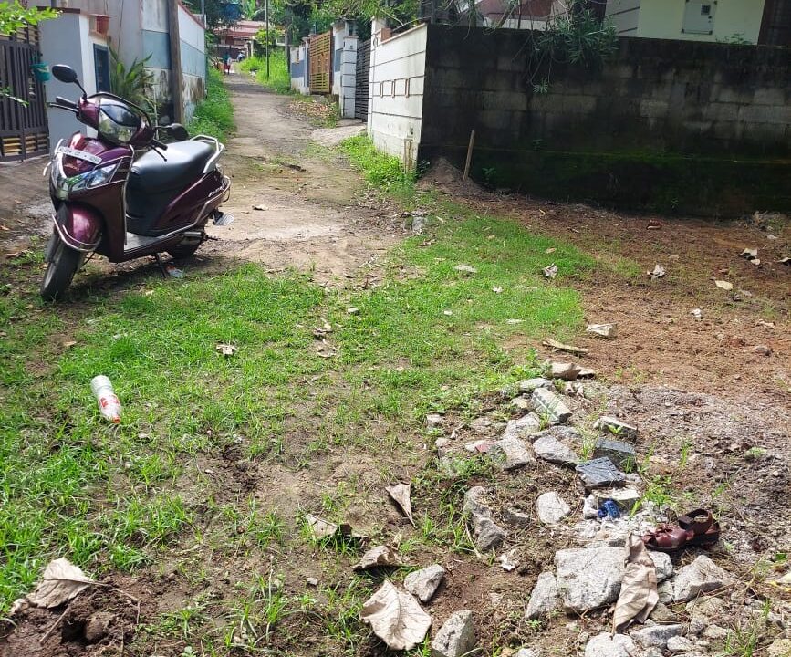 0a162133-0dc7-4047-ac1d-efcad34cc56e